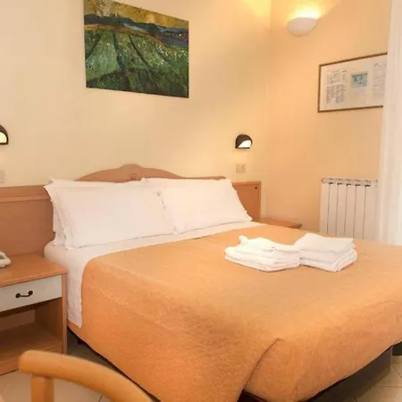 Hotel Pet Virginia - Per Cani 3*